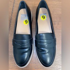 Dolce Vita Black Loafers, Size 9, NWOT